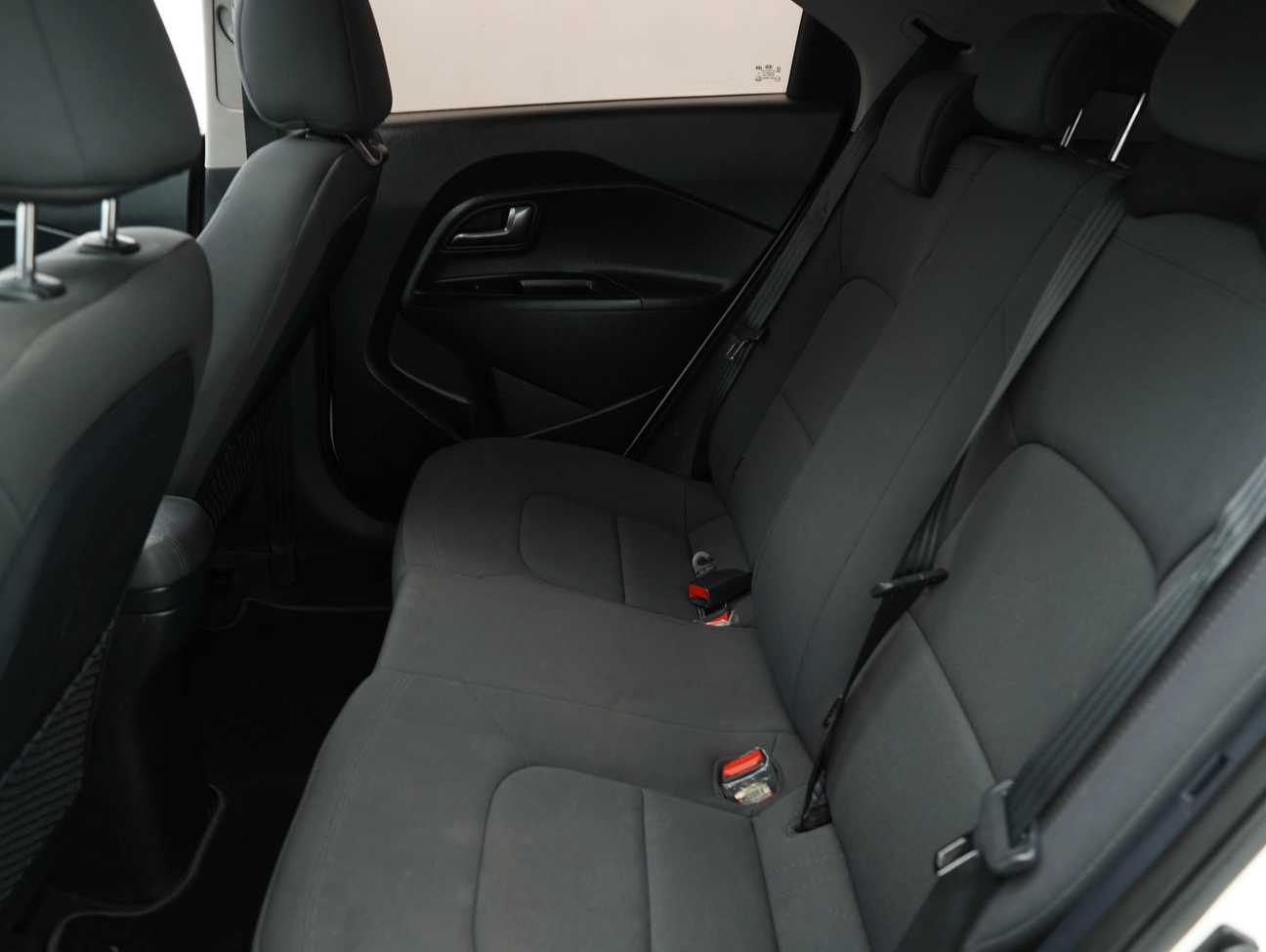 used 2015 Kia RIO UB 1.4