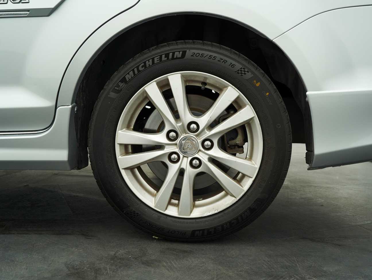 terpakai 2014 Proton Exora Bold CFE Standard 1.6