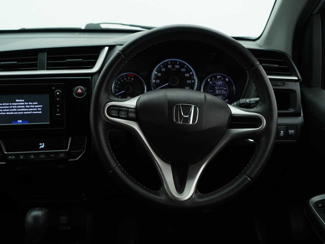used 2018 Honda BR-V V 1.5