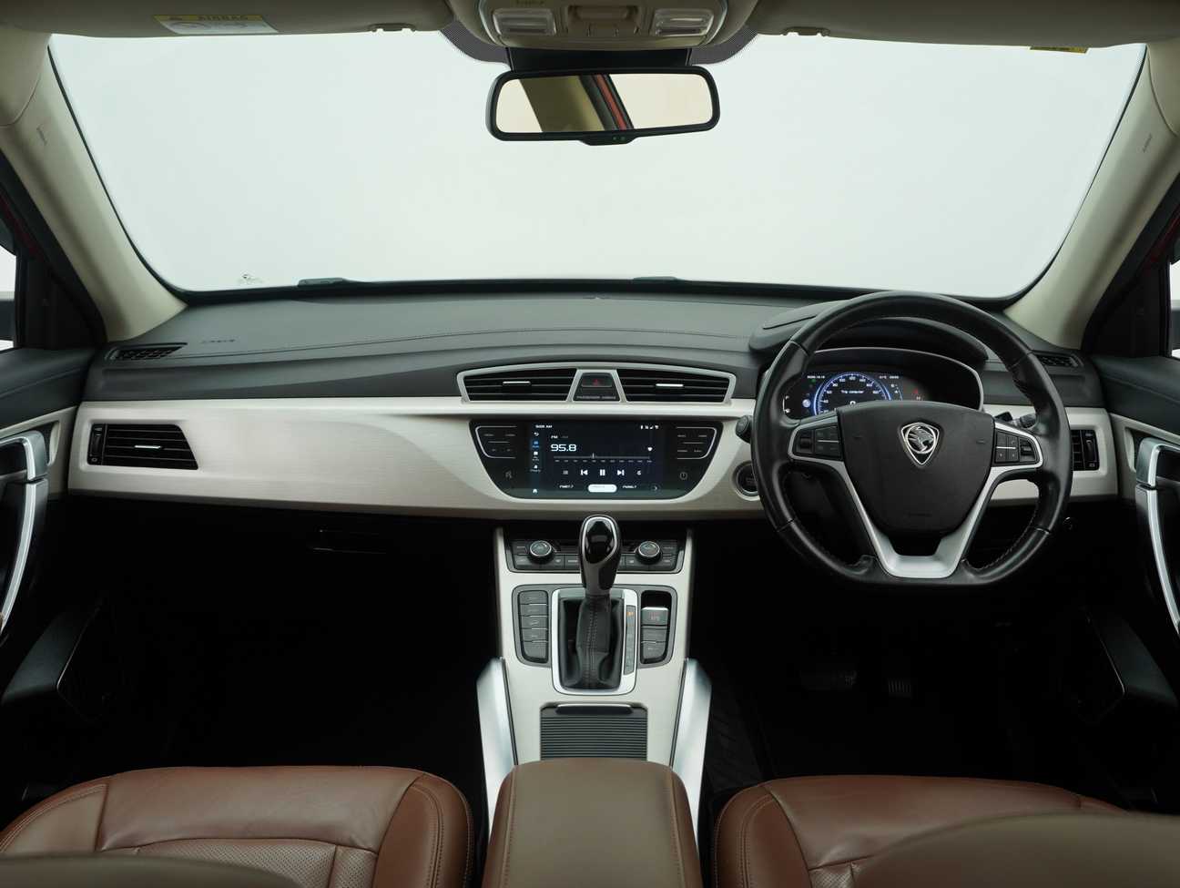 used 2019 Proton X70 Premium 1.8
