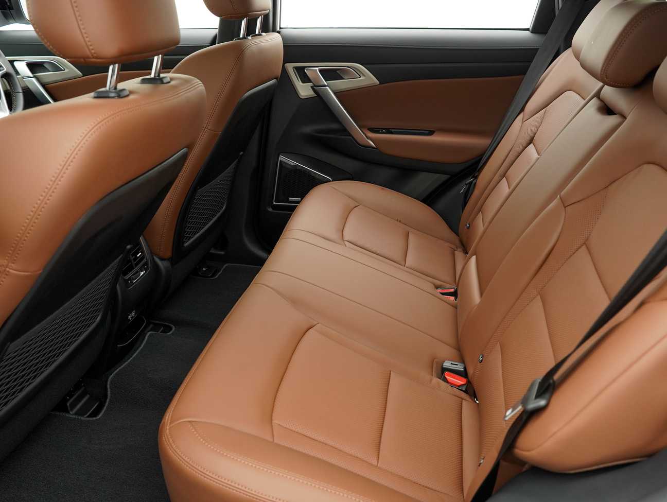 used 2023 Proton X70 Premium 1.8