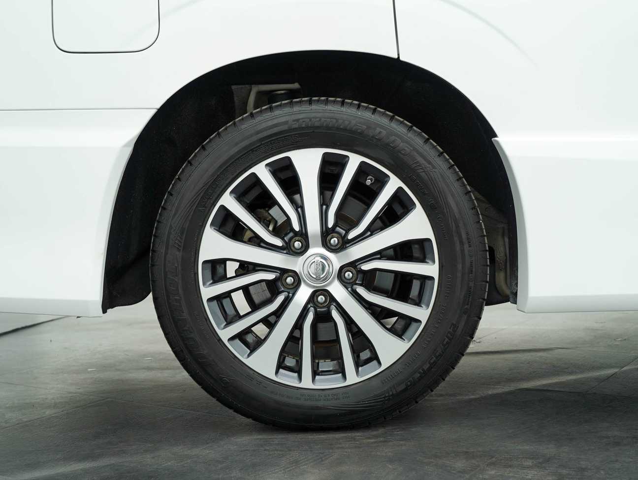 used 2019 Nissan Serena S-Hybrid High-Way Star 2.0