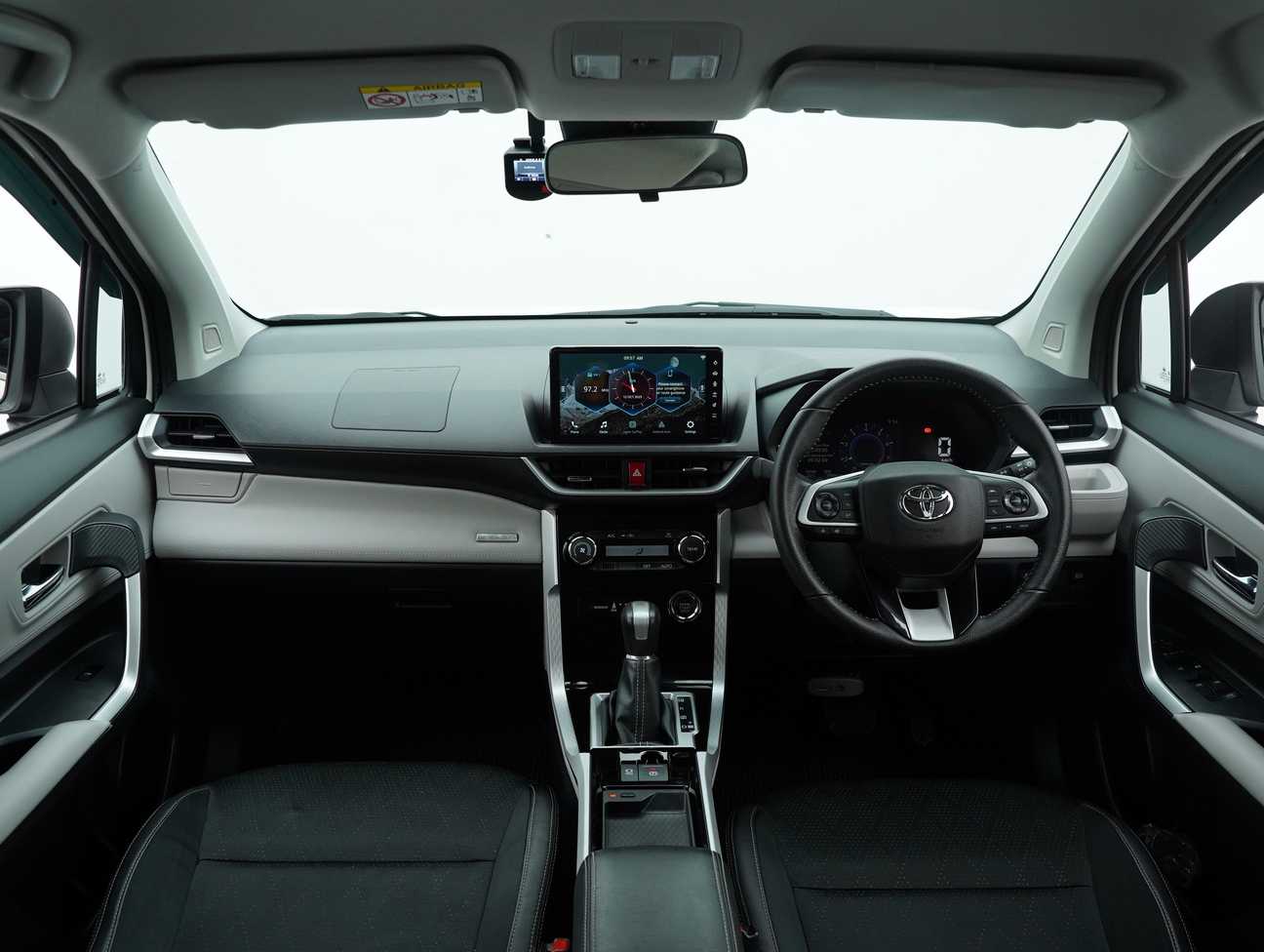 terpakai 2022 Toyota Veloz  1.5