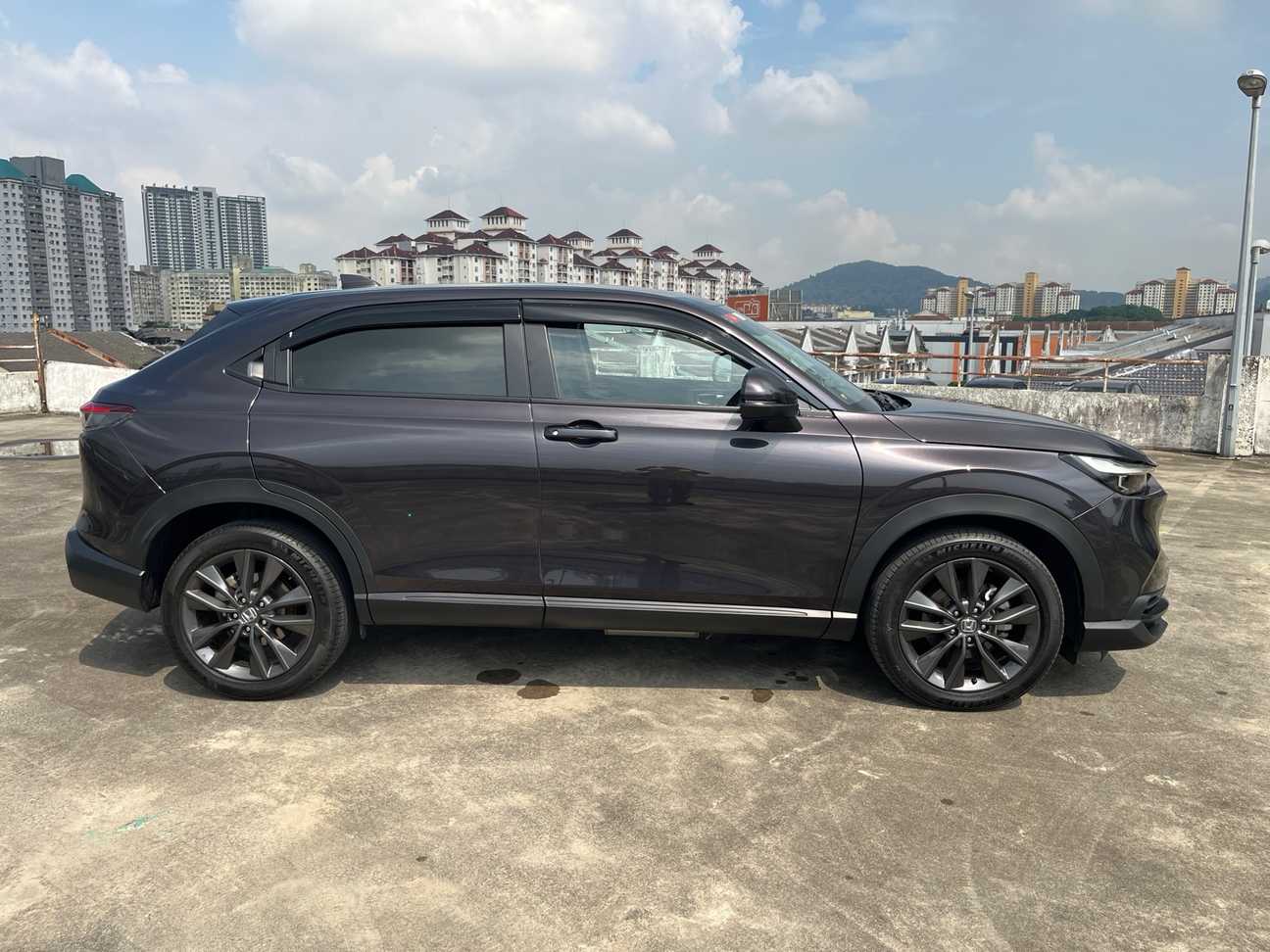 used 2024 Honda HR-V V 1.5