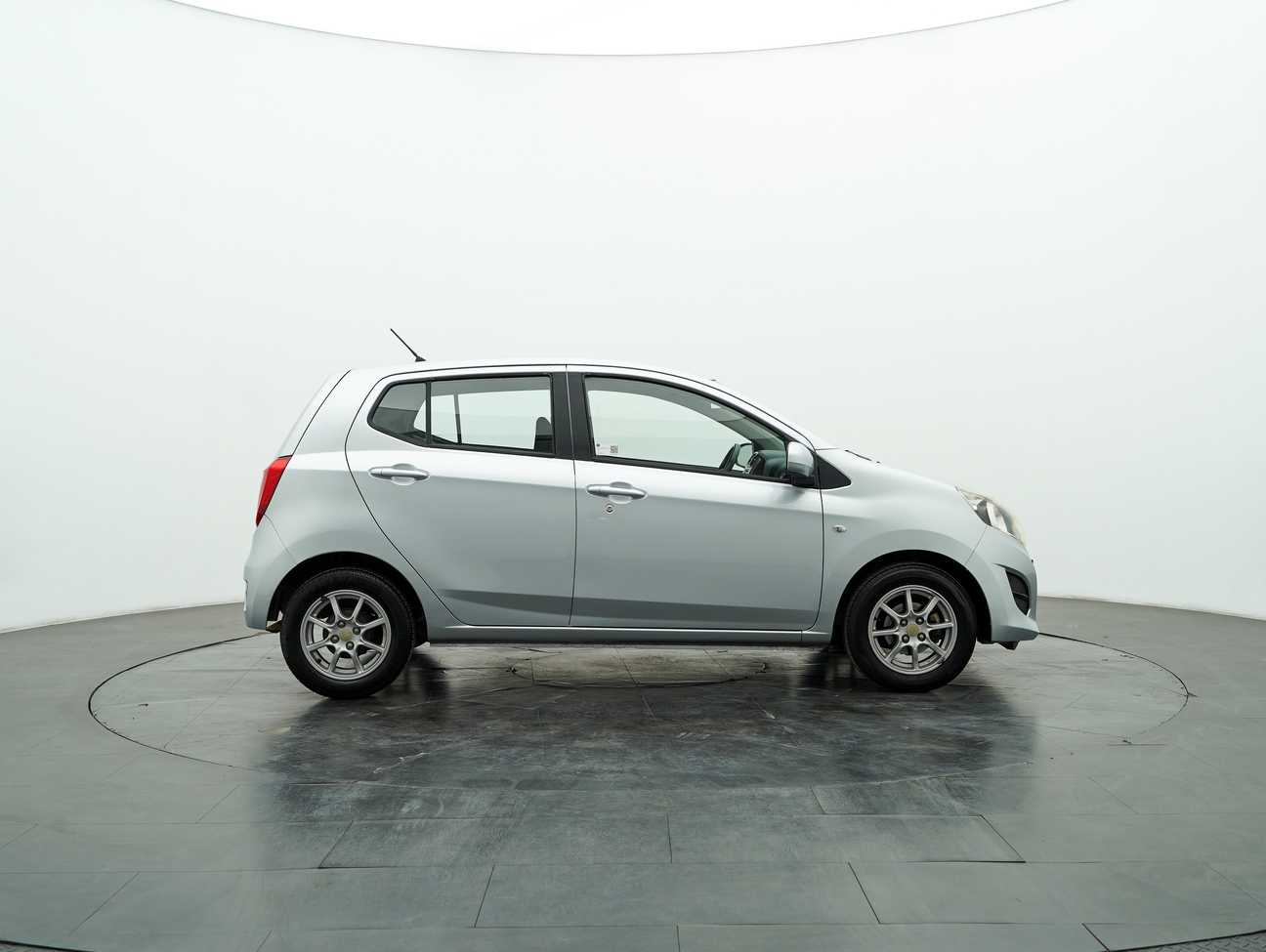 used 2016 Perodua AXIA G 1.0