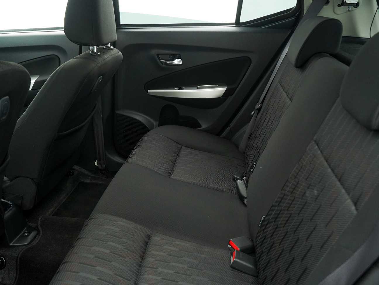 terpakai 2018 Perodua AXIA SE 1.0