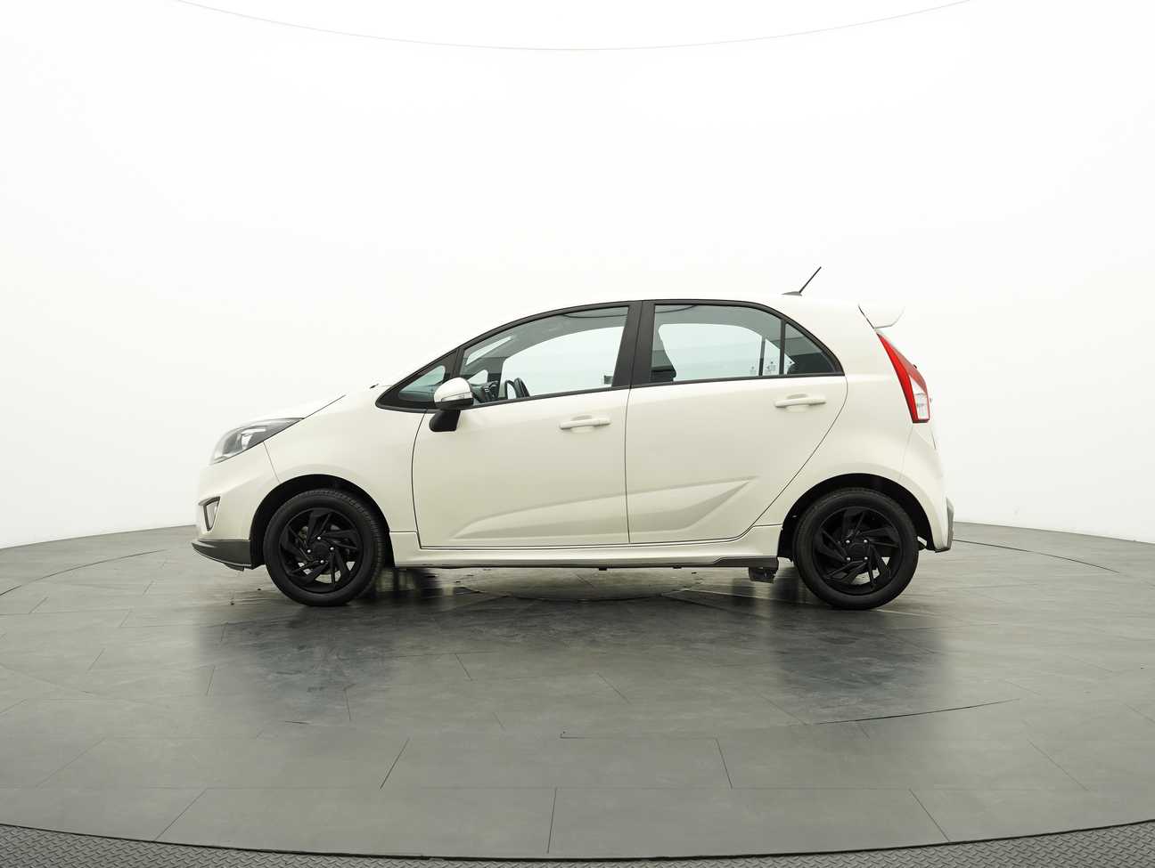 used 2015 Proton Iriz Executive 1.6