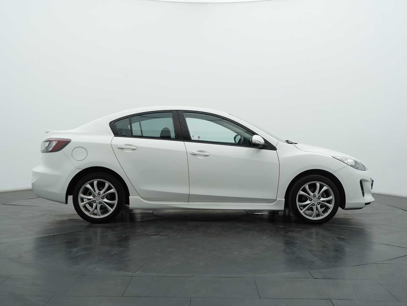 used 2013 Mazda 3 GLS 2.0