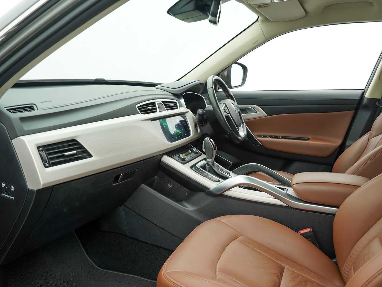 used 2019 Proton X70 Premium 1.8