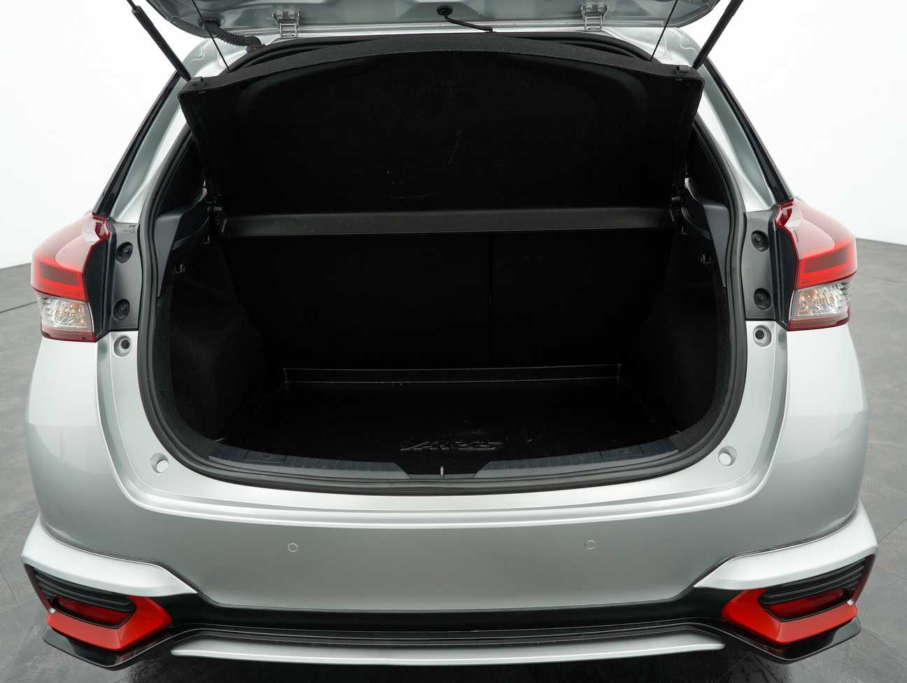 used 2020 Toyota YARIS G 1.5