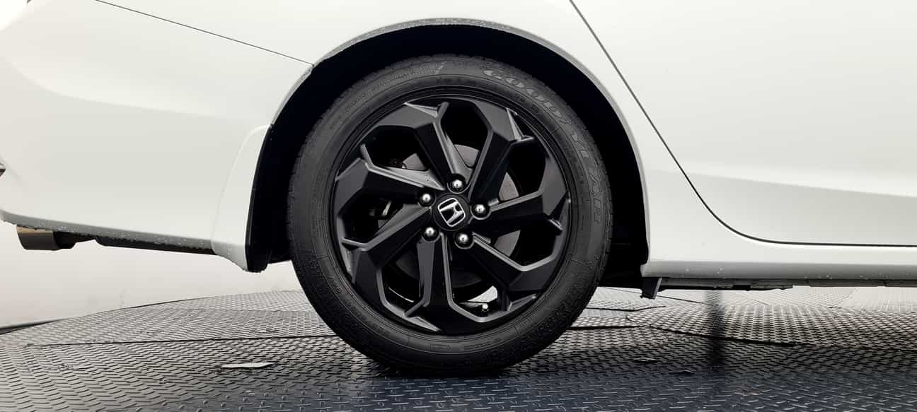 terpakai 2017 Honda ACCORD VTI-L 2.0