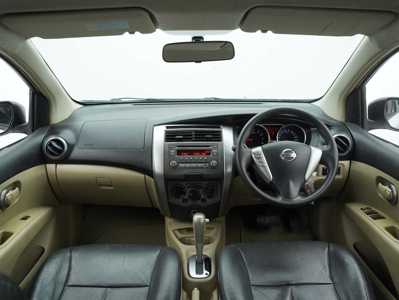 used 2015 Nissan Grand Livina Comfort 1.6