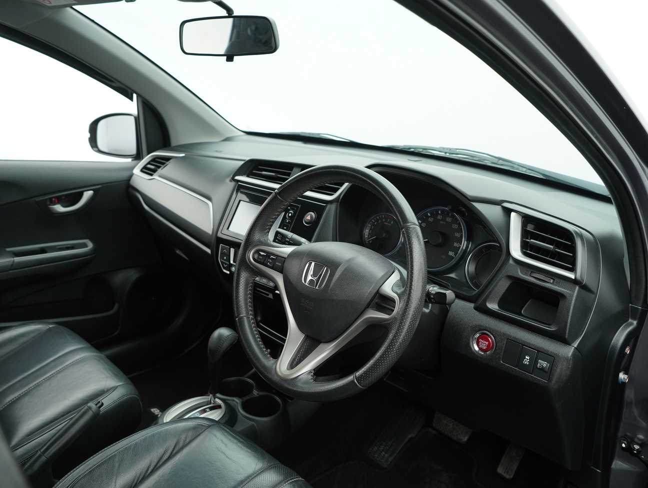 used 2018 Honda BR-V V 1.5