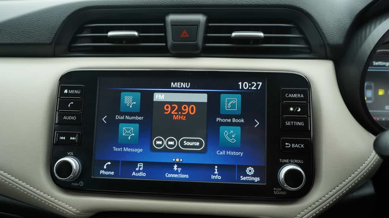 terpakai 2021 Nissan ALMERA VLP 1.0