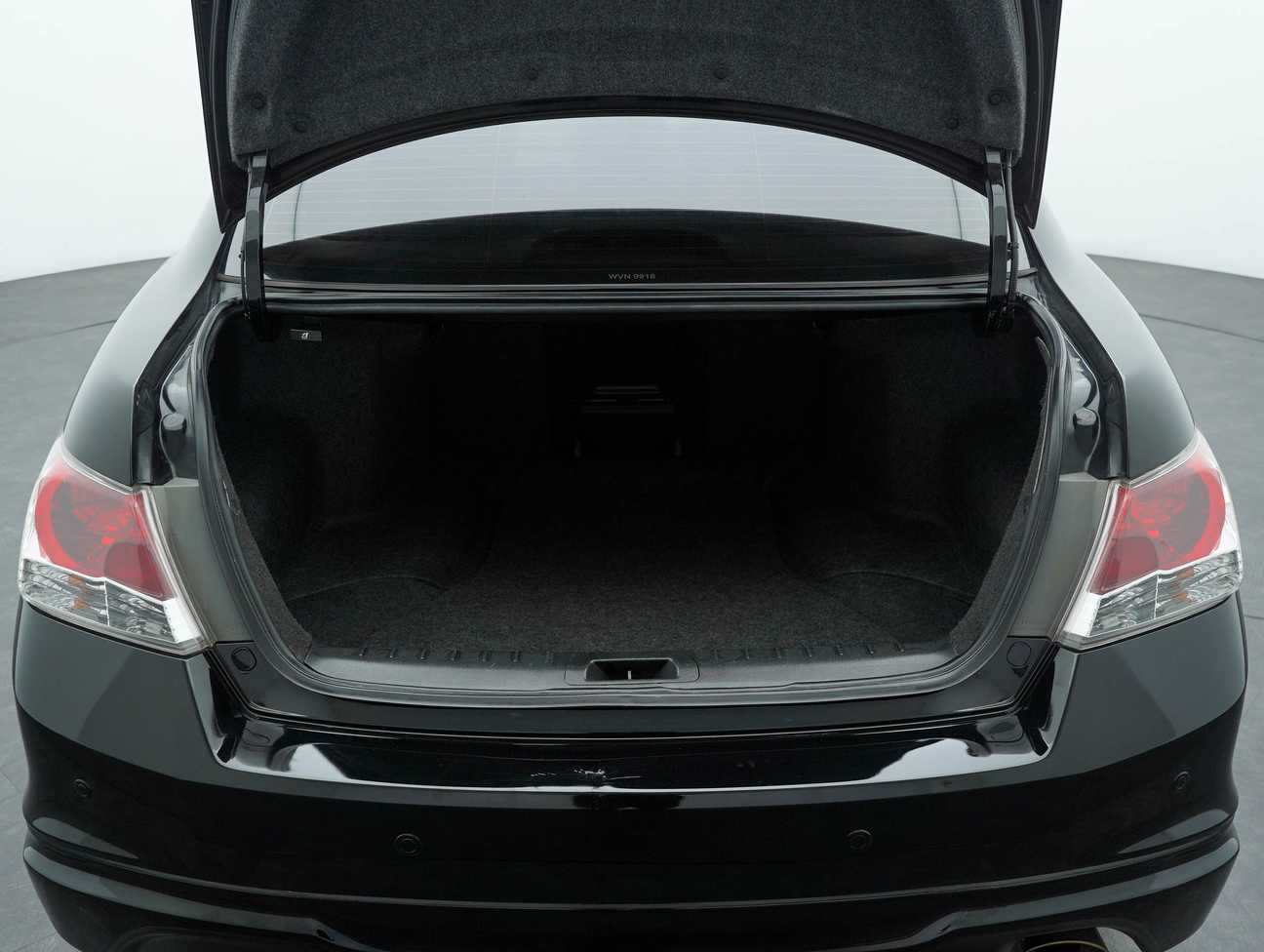 used 2011 Honda Accord VTi-L 2.0