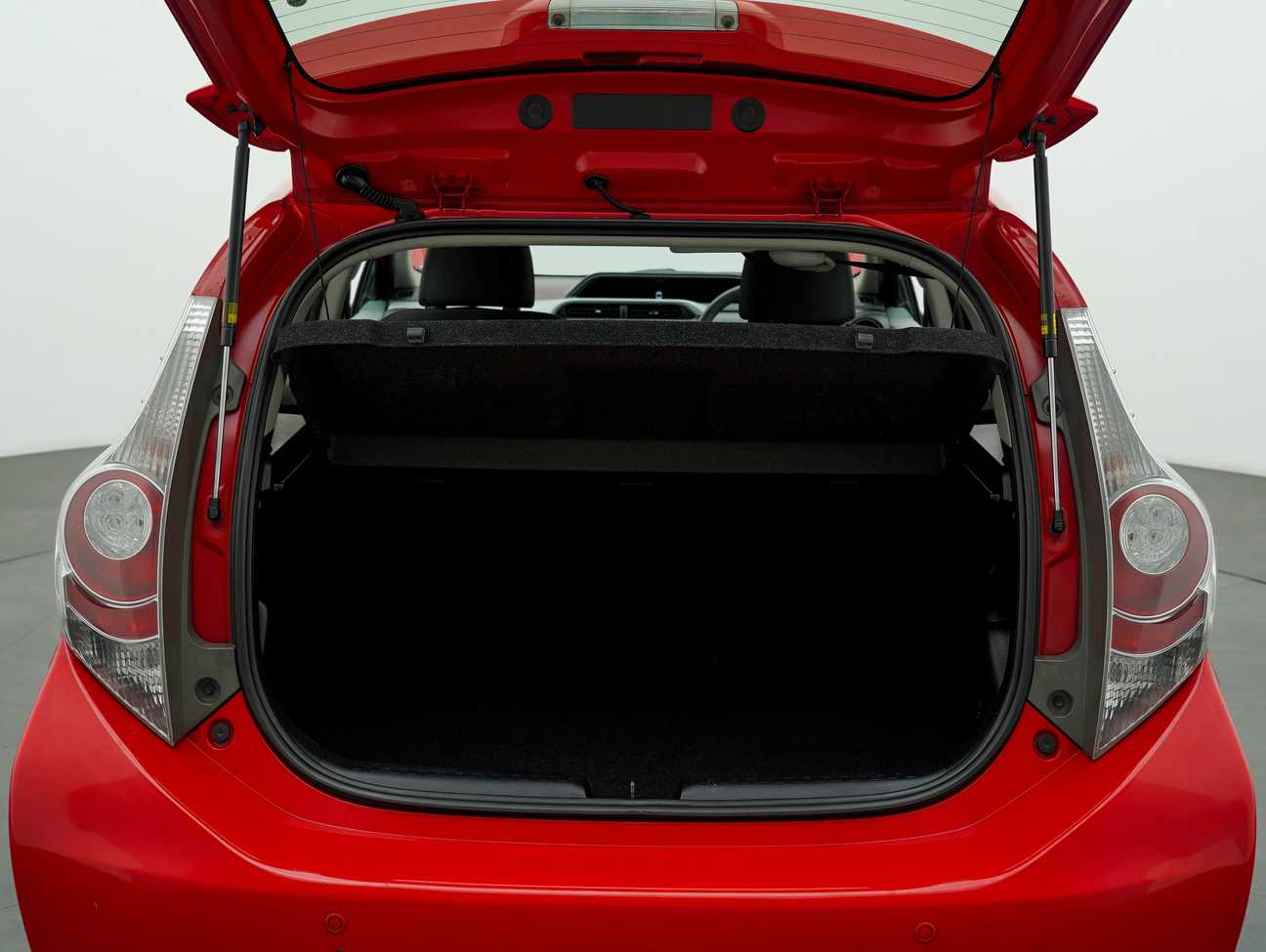 used 2012 Toyota Prius C Hybrid 1.5