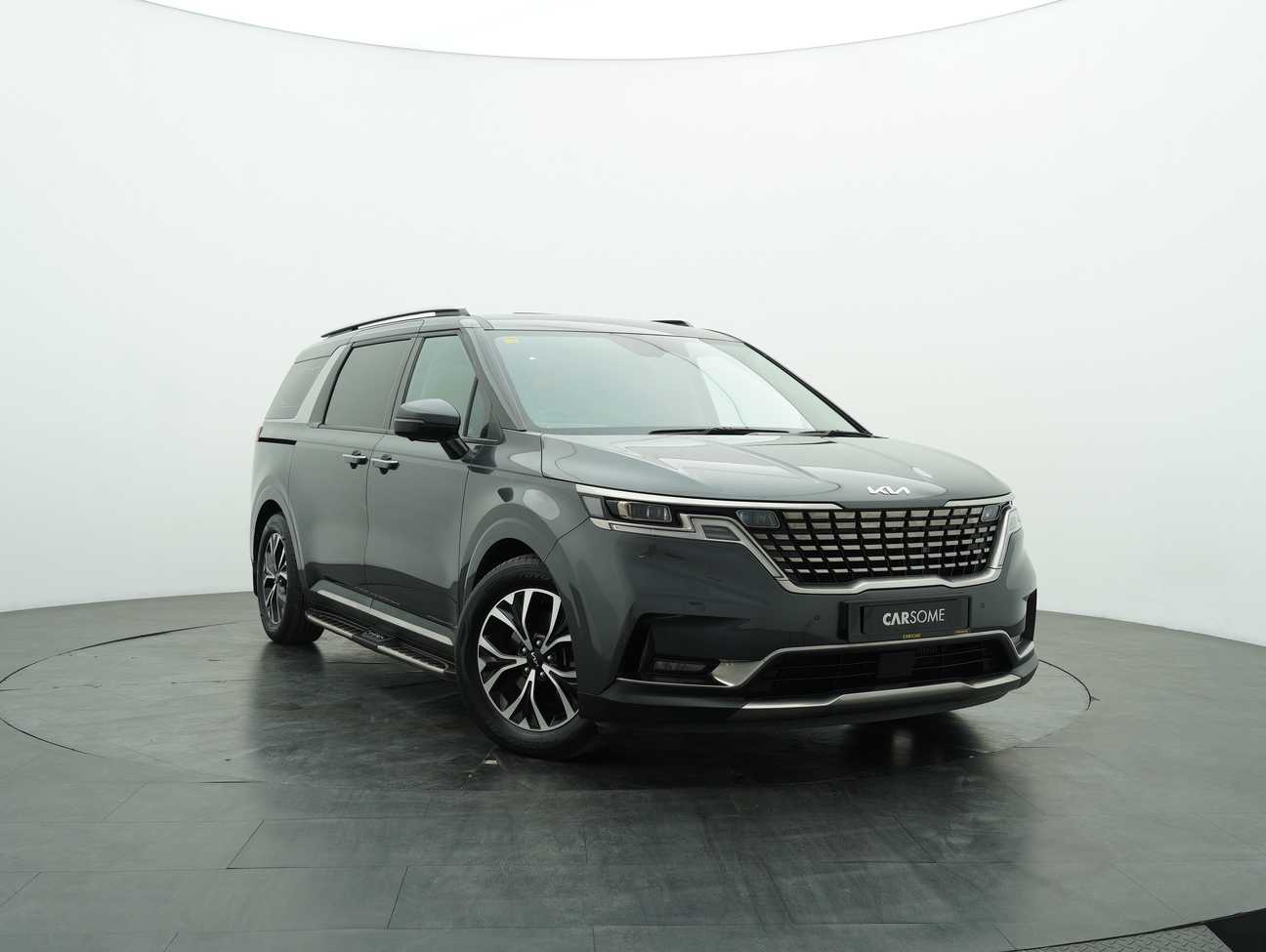 terpakai 2022 Kia Carnival High 8 Seater 2.2