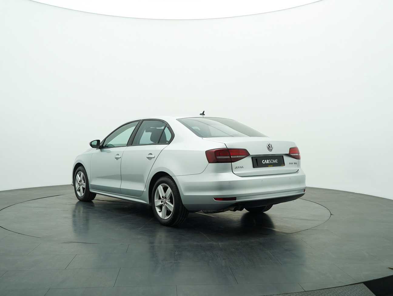 terpakai 2016 Volkswagen Jetta TSI 1.4