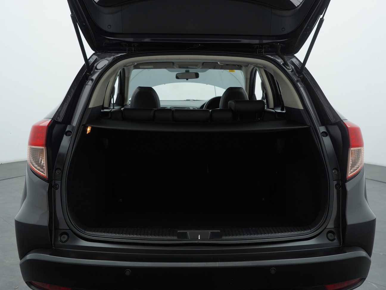 terpakai 2015 Honda HR-V V 1.8