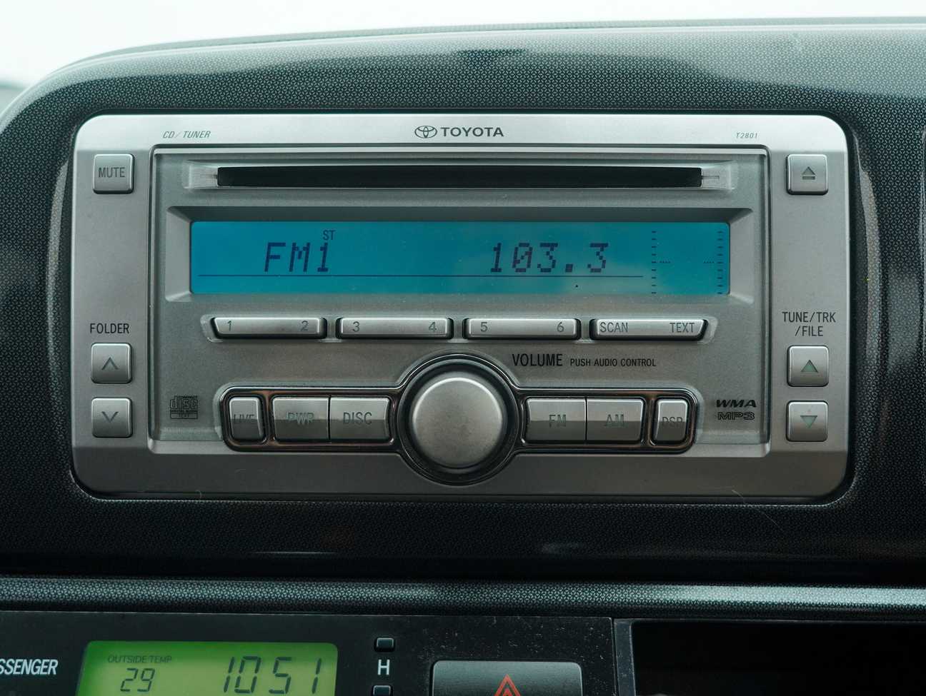 terpakai 2006 Toyota Wish  2.0