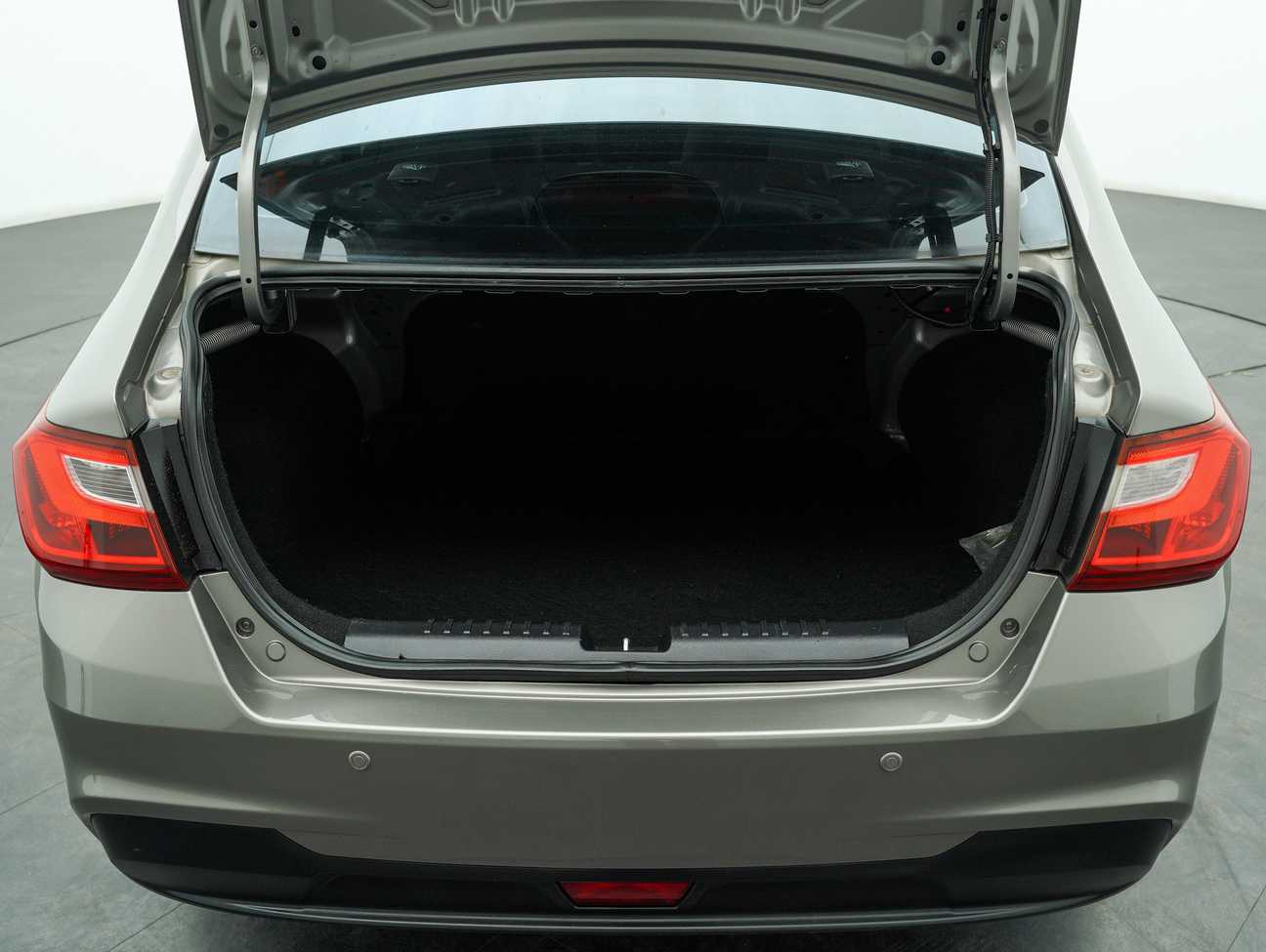 used 2018 Proton Saga Standard 1.3