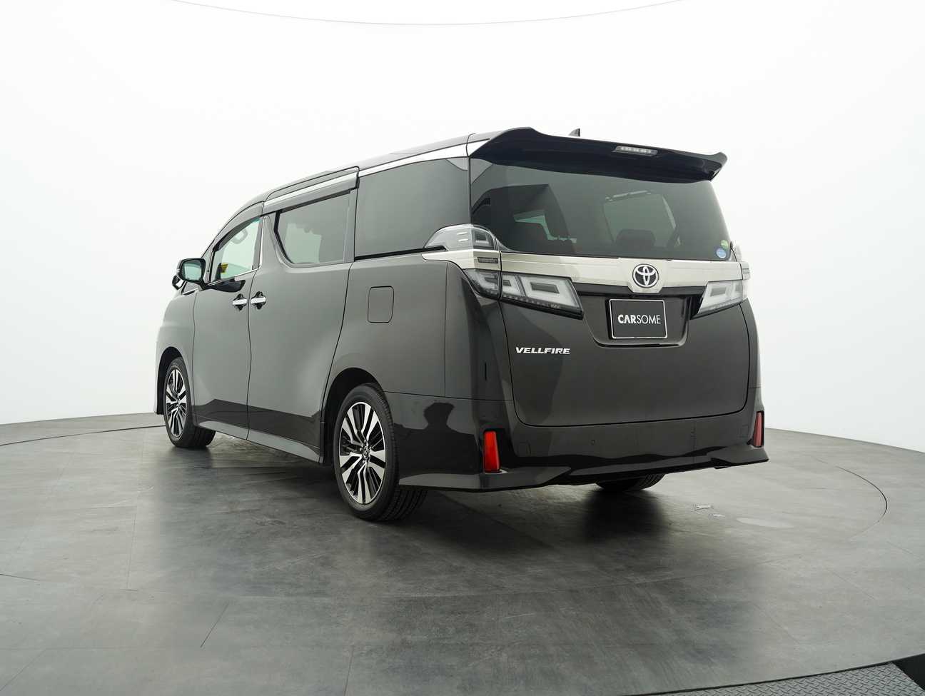 used 2018 Toyota Vellfire  2.5