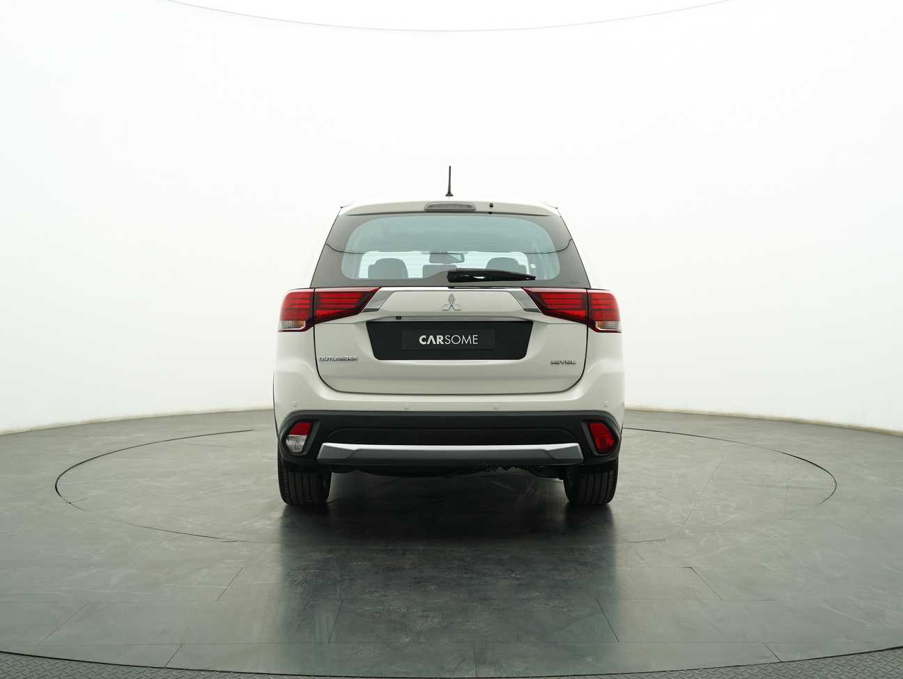 used 2016 Mitsubishi Outlander  2.4