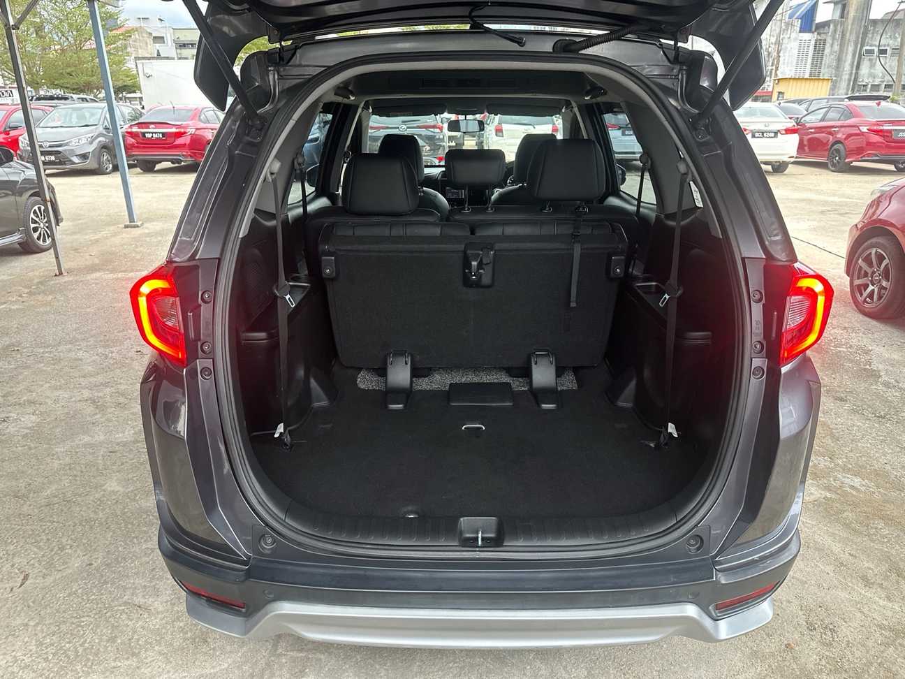 used 2019 Honda BR-V V 1.5