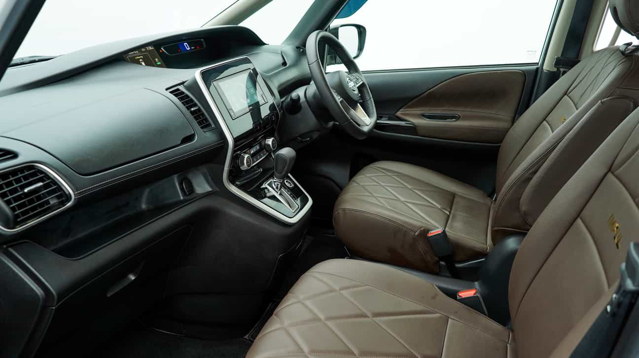 used 2020 Nissan SERENA J IMPUL PREMIUM HIGH-WAY 2.0