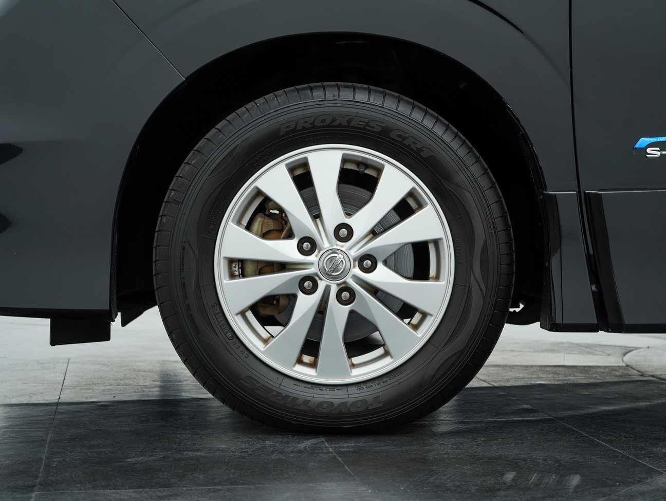 used 2019 Nissan Serena S-Hybrid High-Way Star 2.0