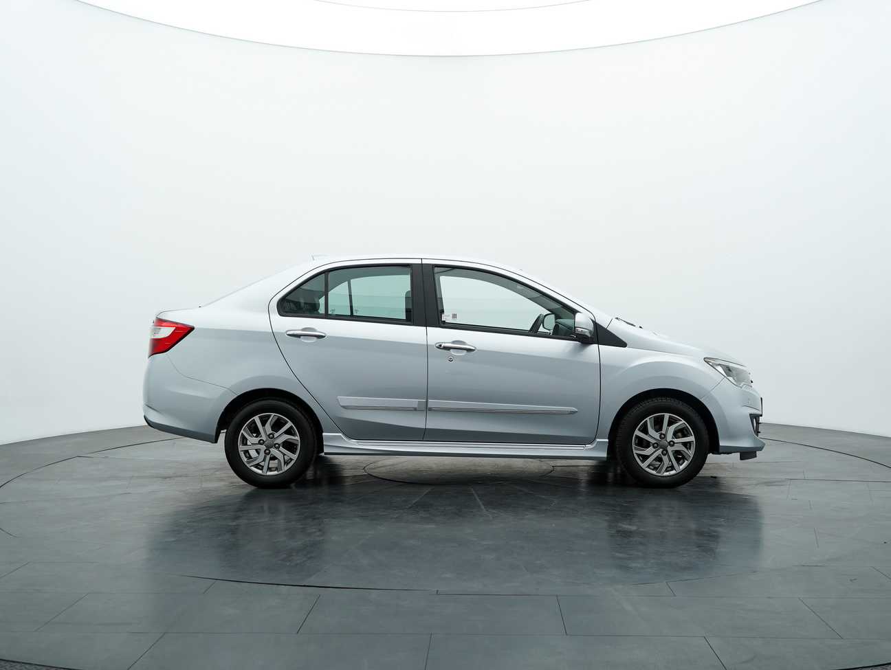 used 2016 Perodua Bezza Advance Premium 1.3