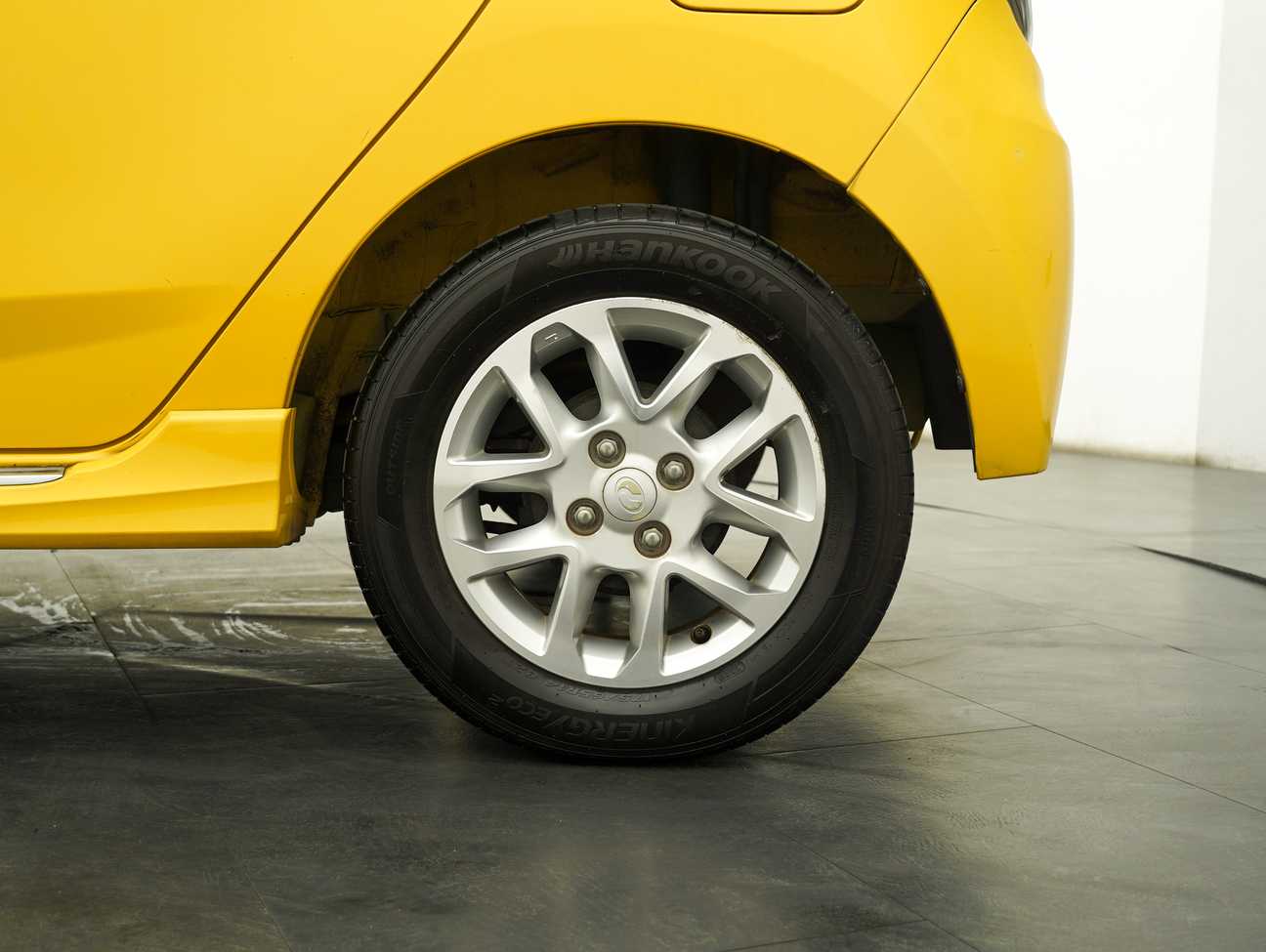 used 2015 Perodua AXIA Advance 1.0