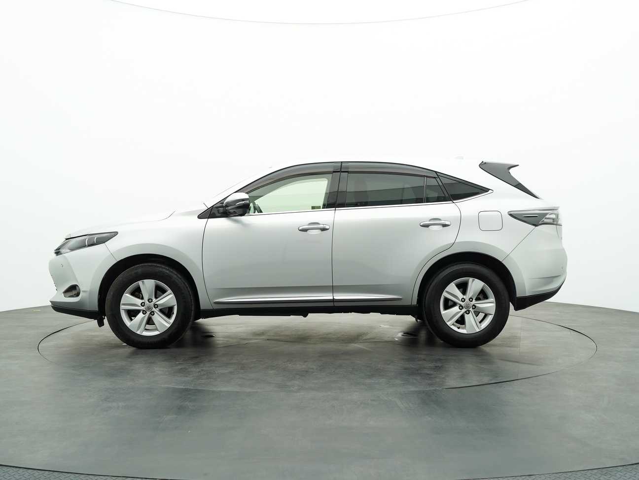 used 2015 Toyota HARRIER DBA-ZSU60W 2.0