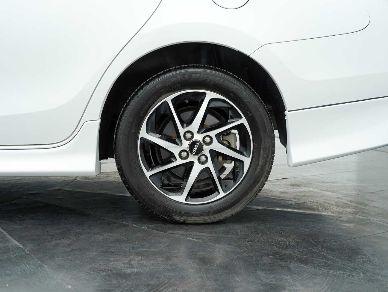 terpakai 2017 Toyota Vios TRD Sportivo 1.5