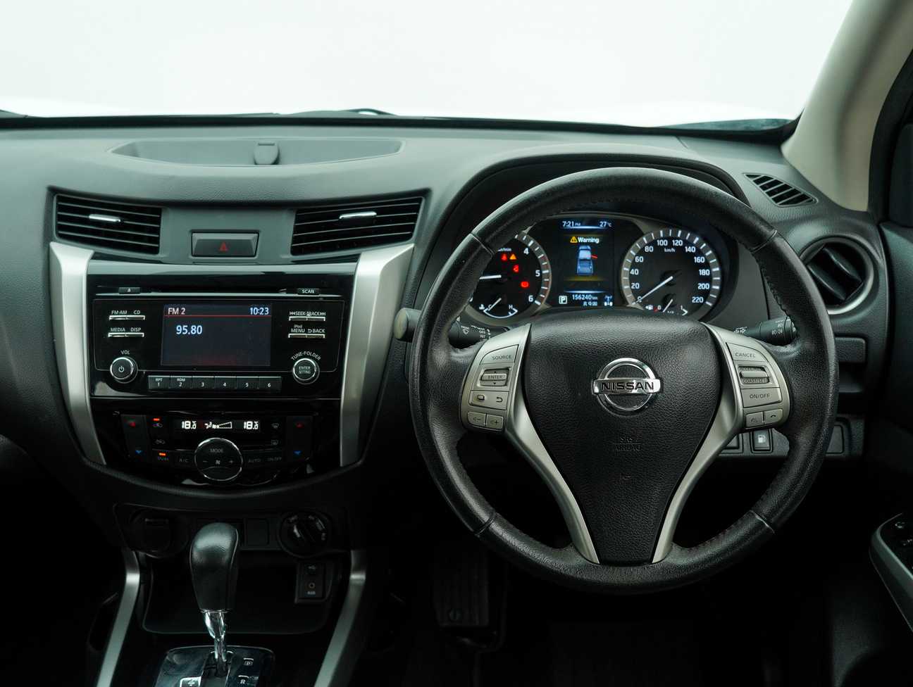 used 2018 Nissan Navara NP300 VL Dual Cab 2.5