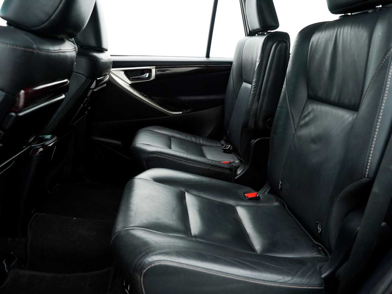 used 2018 Toyota Innova X 2.0