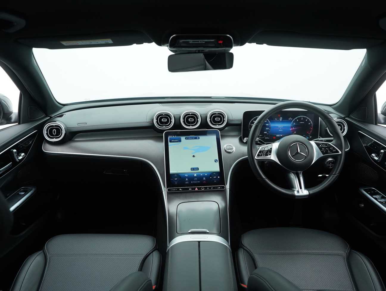 used 2023 Mercedes-Benz C200 Avantgarde 1.5