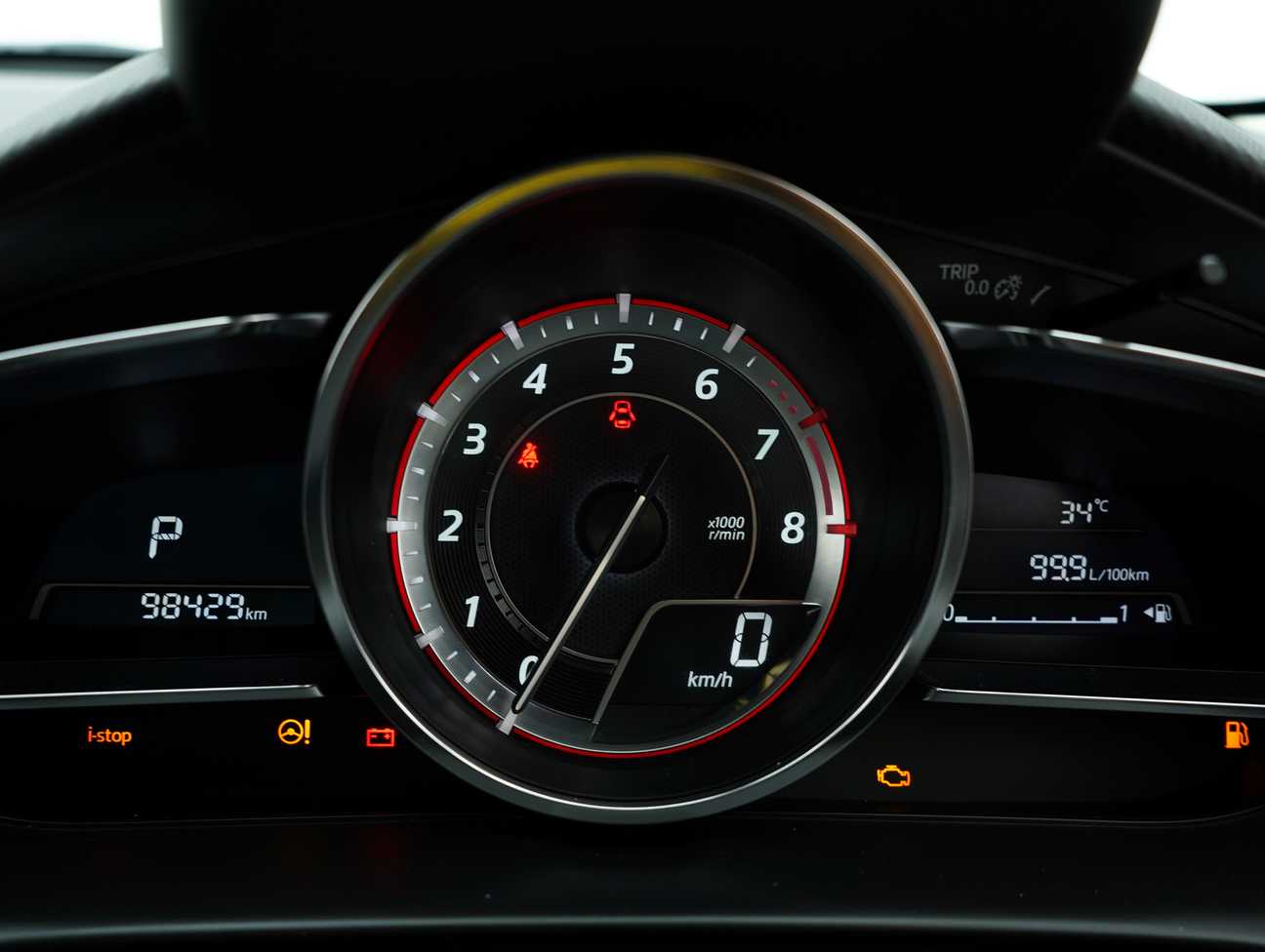 terpakai 2015 Mazda 2 SEDAN SKYACTIV-G 1.5