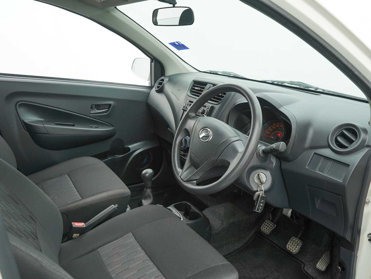 terpakai 2017 Perodua AXIA E 1.0