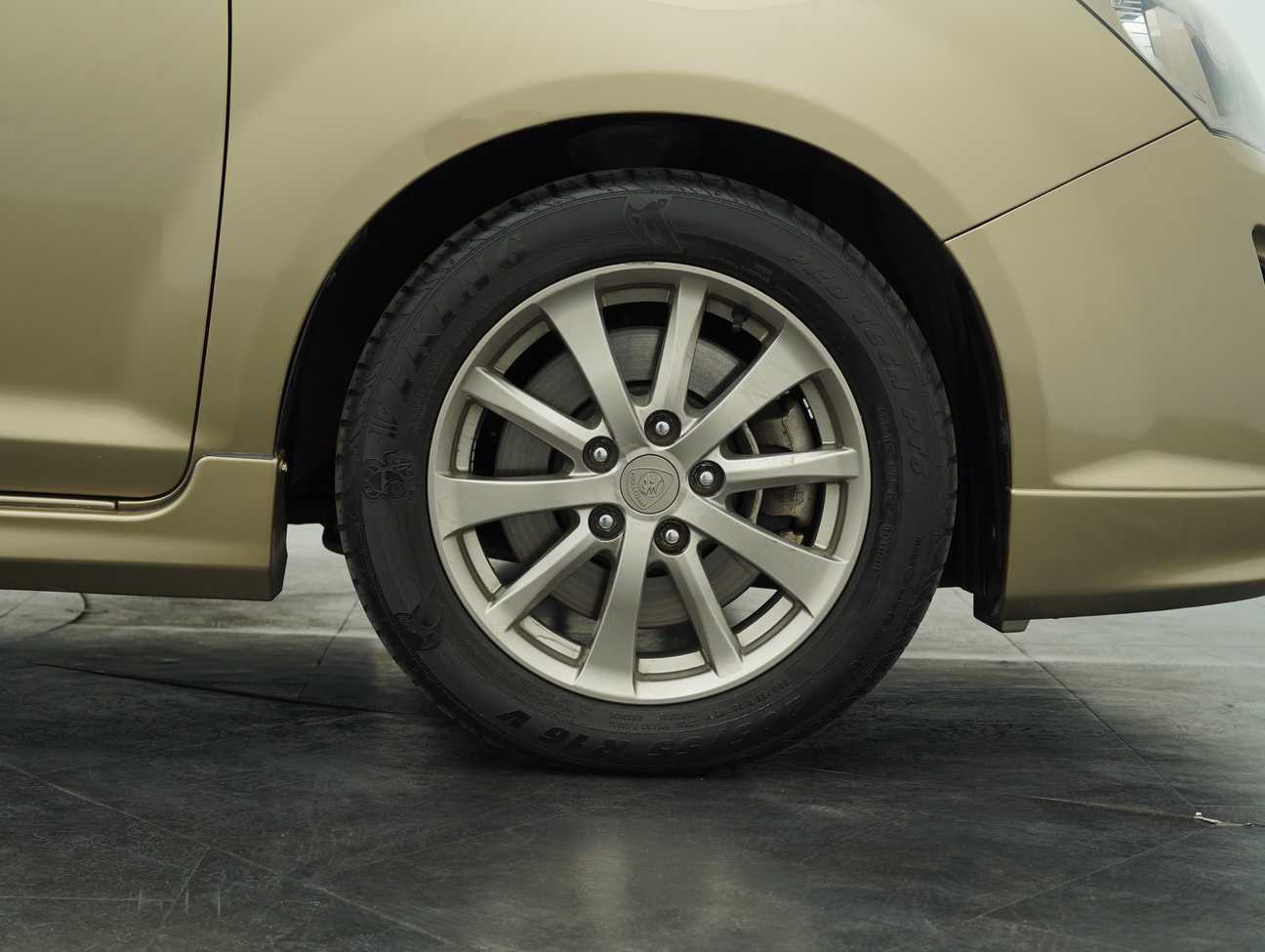 used 2015 Proton Exora Turbo Premium 1.6