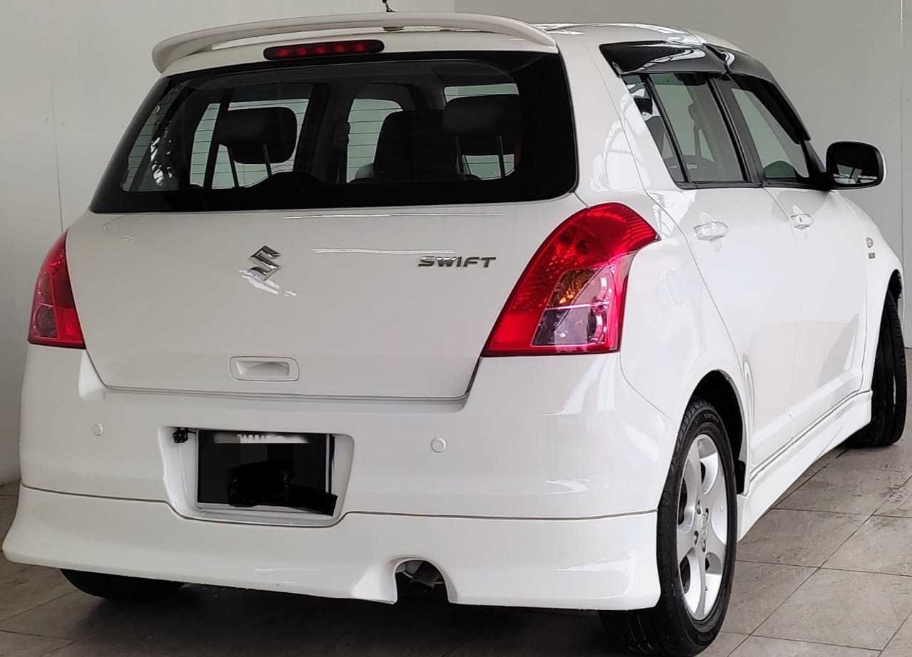 terpakai 2012 Suzuki SWIFT  1.5