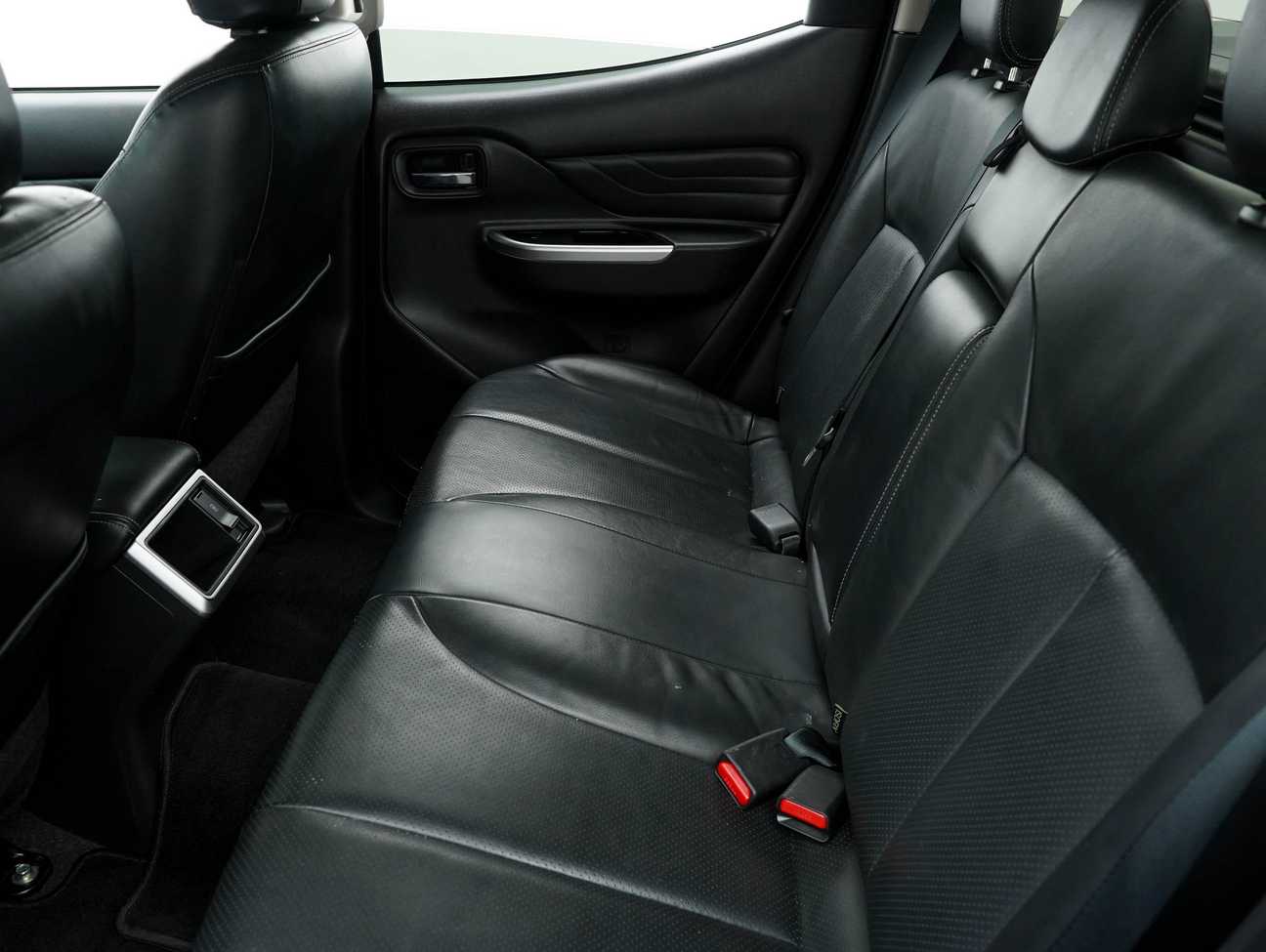 used 2021 Mitsubishi Triton VGT Athlete Dual Cab 2.4