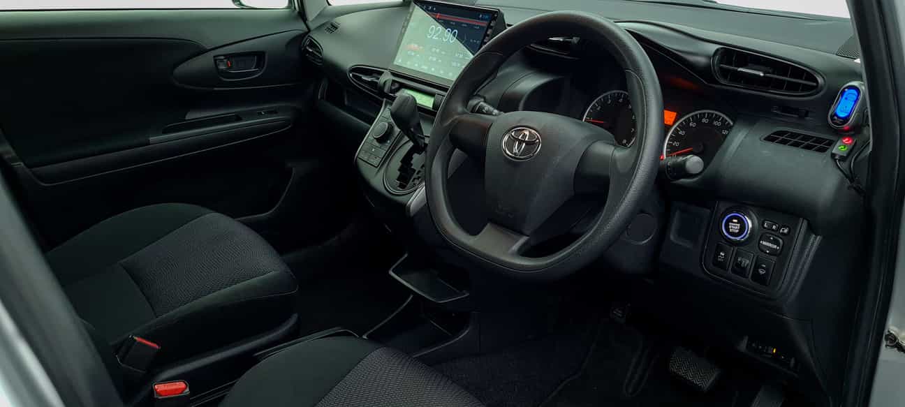 used 2017 Toyota WISH DBA-ZGE25G 1.8