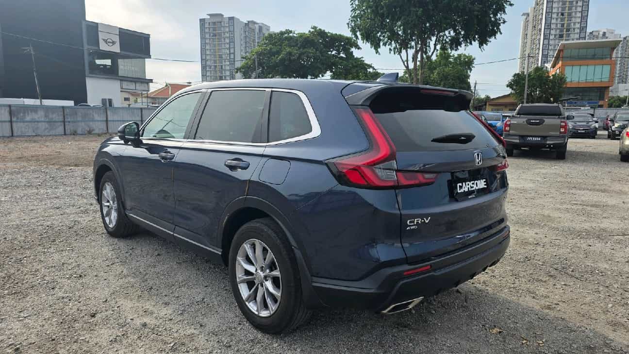 used 2024 Honda CR-V V 1.5