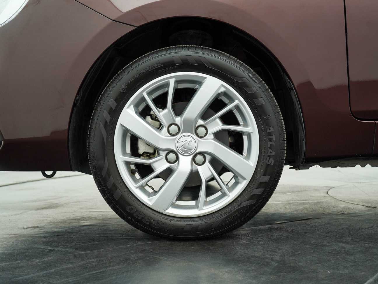 terpakai 2023 Proton Saga Premium 1.3