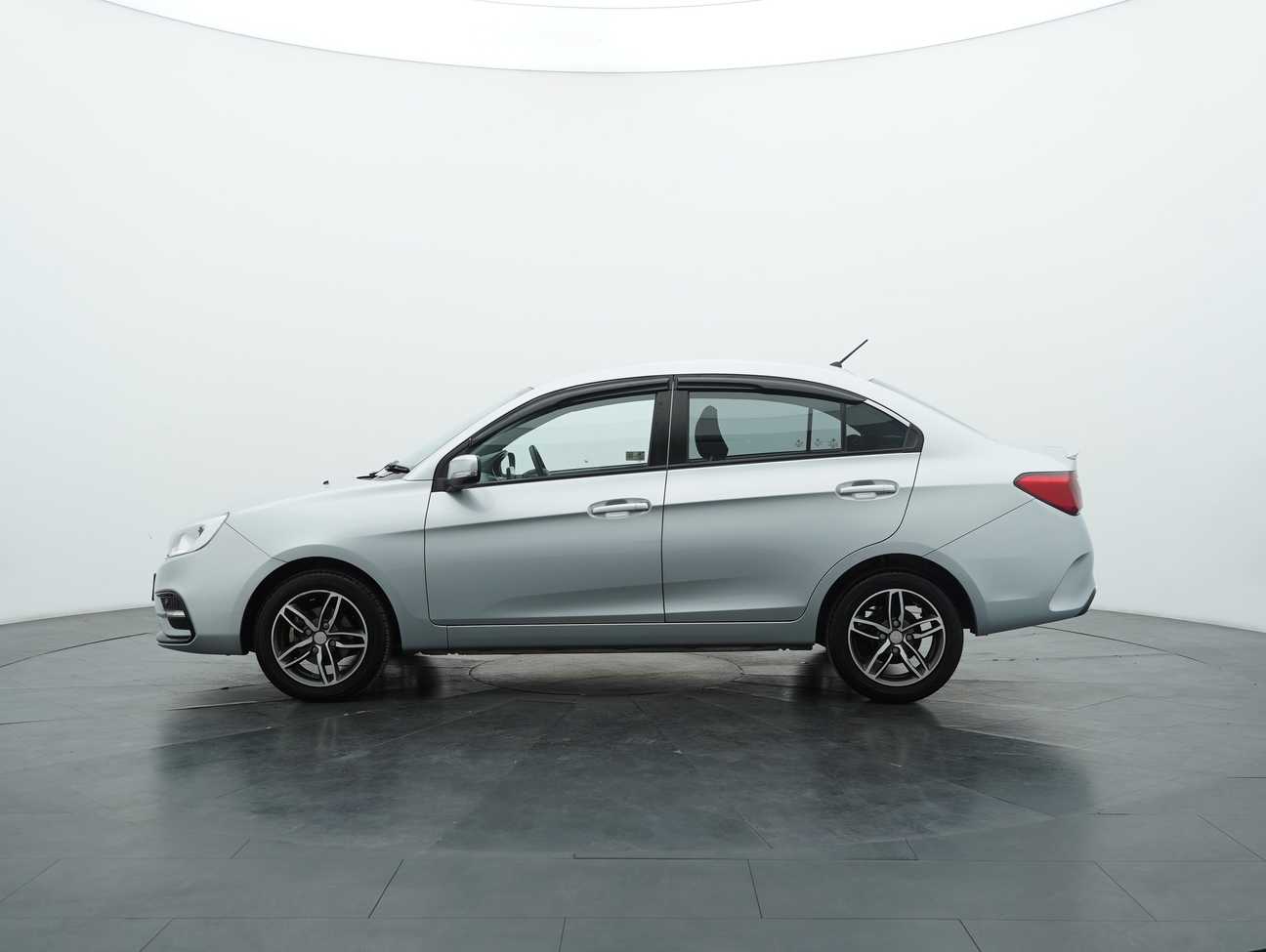 terpakai 2019 Proton Saga Premium 1.3