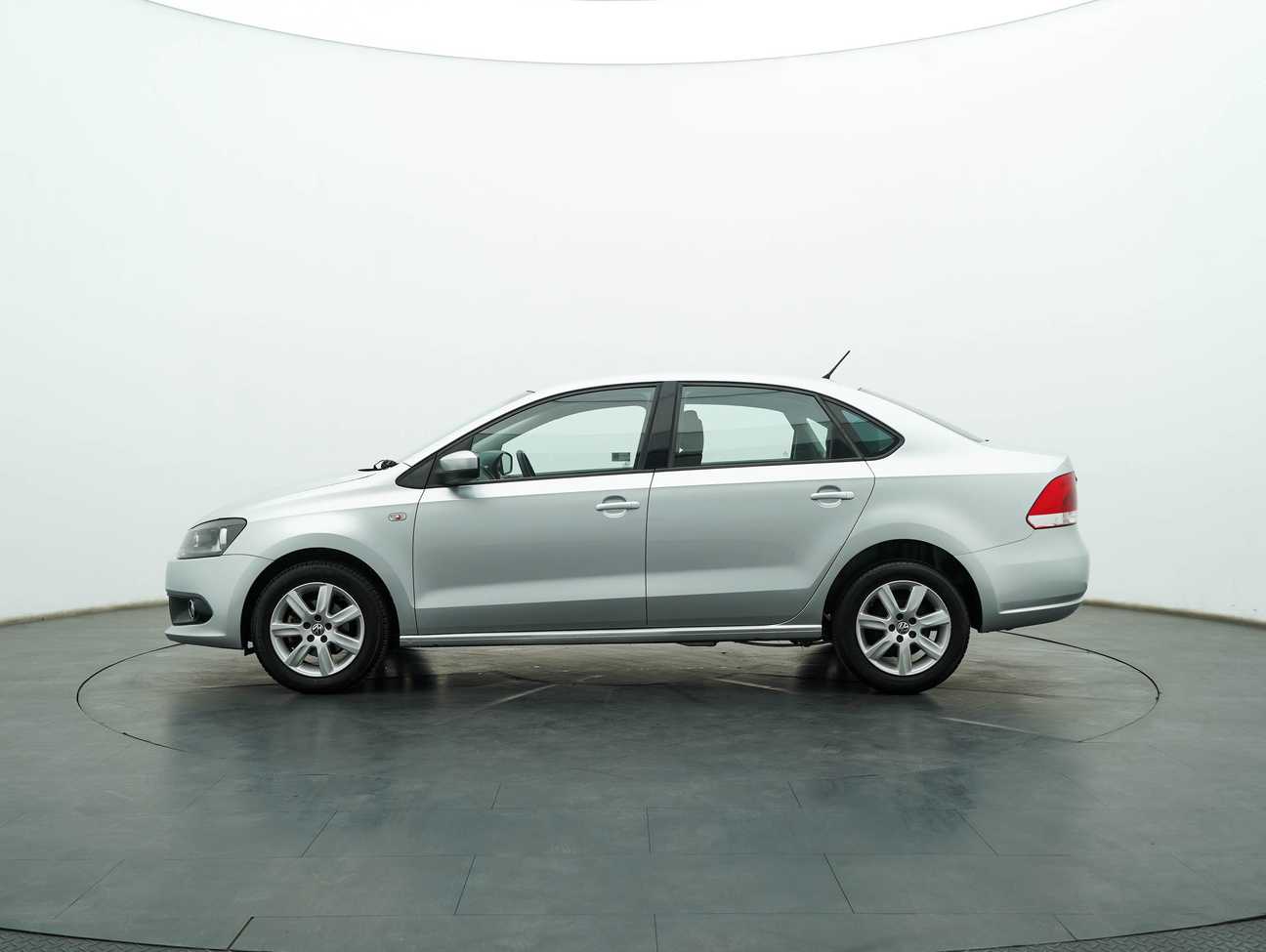 used 2016 Volkswagen Polo  1.6