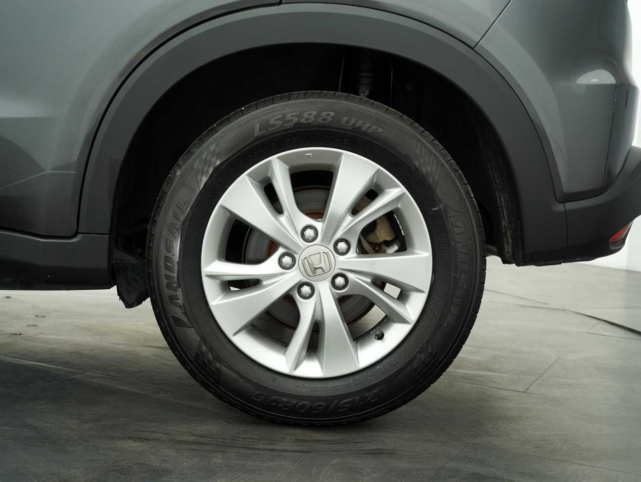 used 2016 Honda HR-V V 1.8