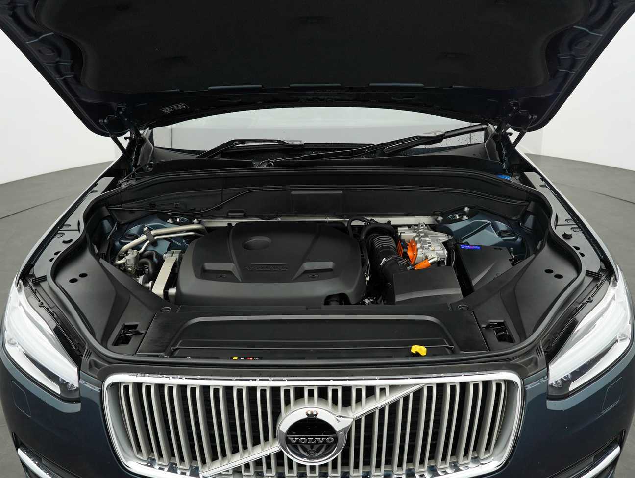 used 2018 Volvo XC90 T8 2.0