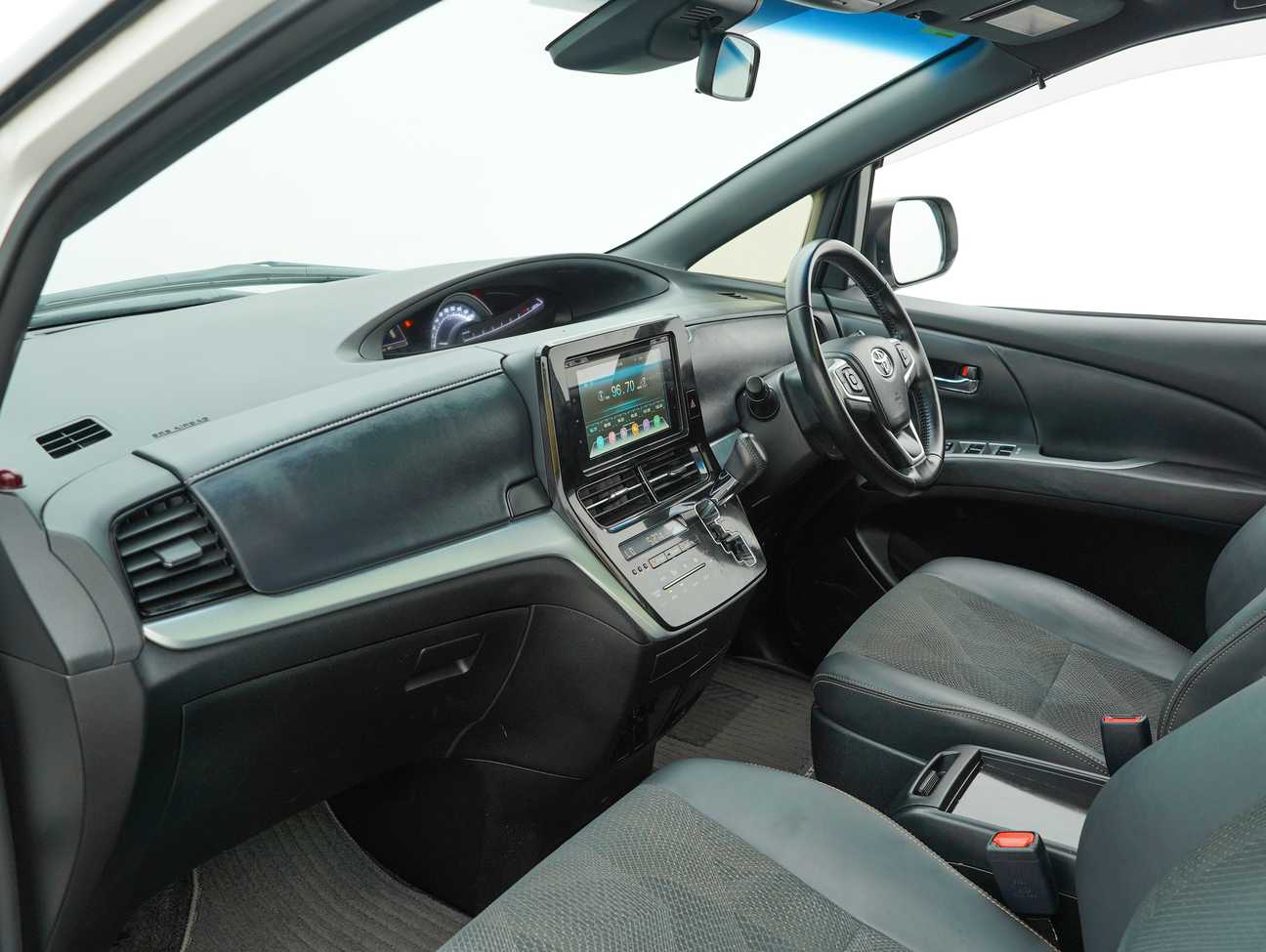 terpakai 2017 Toyota ESTIMA DBA-ACR50W 2.4